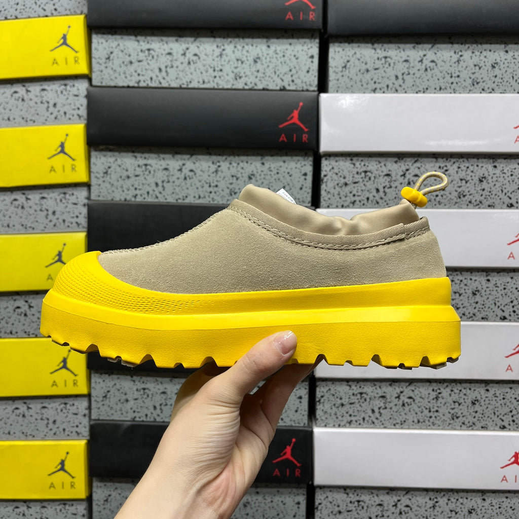 UGG Snow Boot – Yellow (Style 1144096) | Sizes 35–45