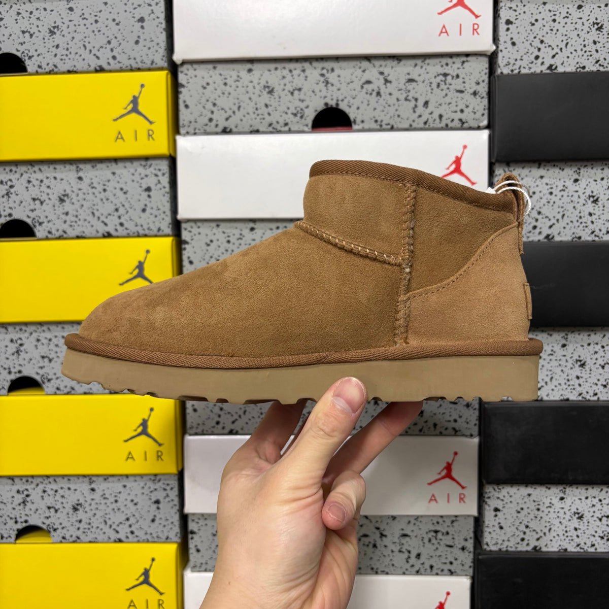 UGG Classic Mini Boot – Chestnut (Style W1116109) | Sizes 35–44