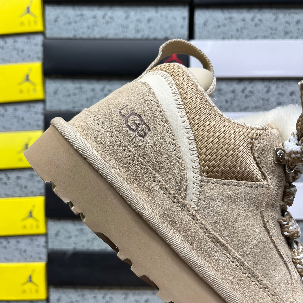 UGG Snow Boot – Sand (Style 1144032) | Sizes 35–44