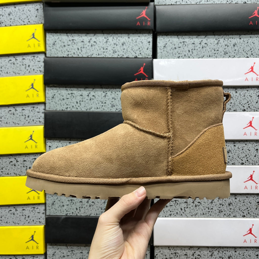 UGG Mid-Calf Snow Boot – Chestnut (Style 1016222) | Sizes 35–40
