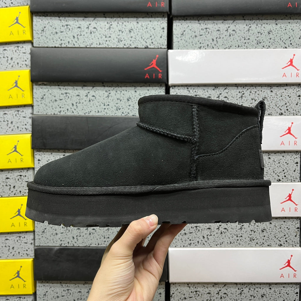 UGG Snow Boot – Black, 3cm Heel (Style 1135093) | Sizes 35–40