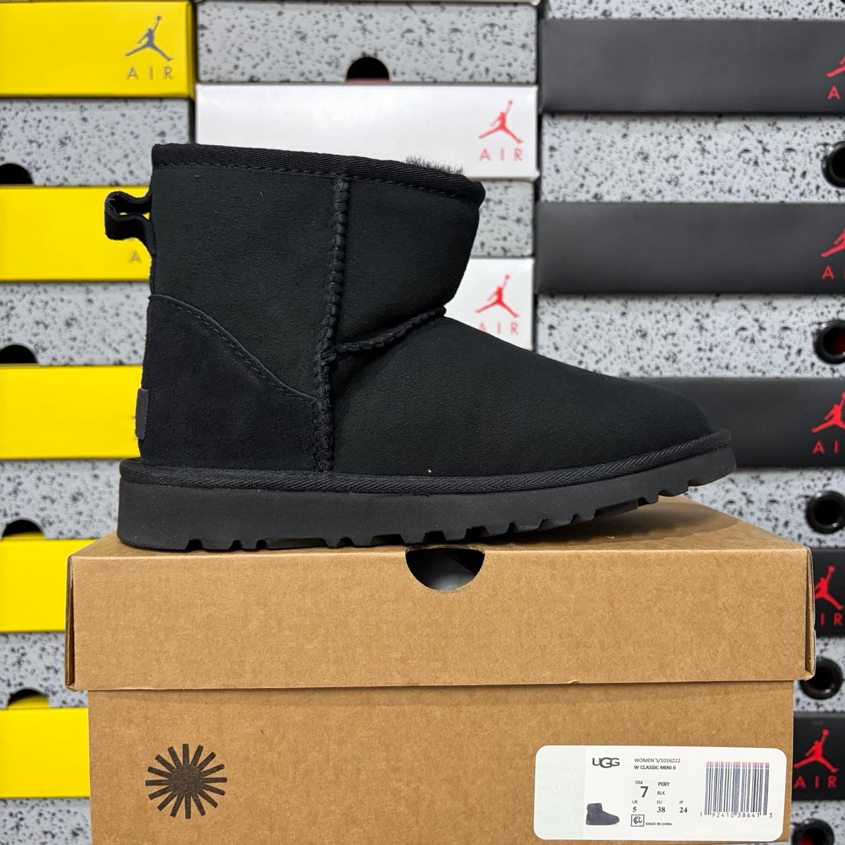 UGG Mini Boot – Black (Style 6109) | Sizes 35–44