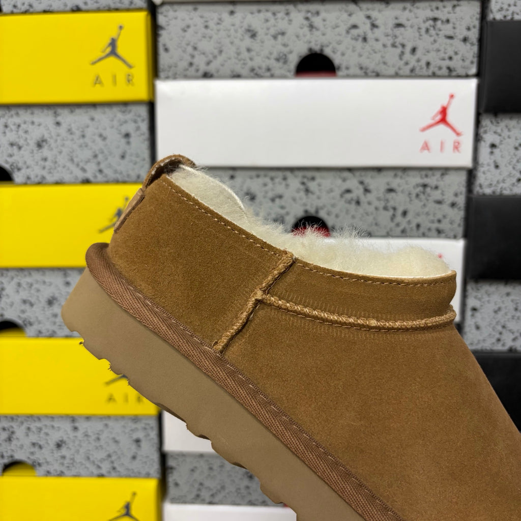 UGG Mini Flat Boot – Chestnut (Style W1173891) | Sizes 35–40