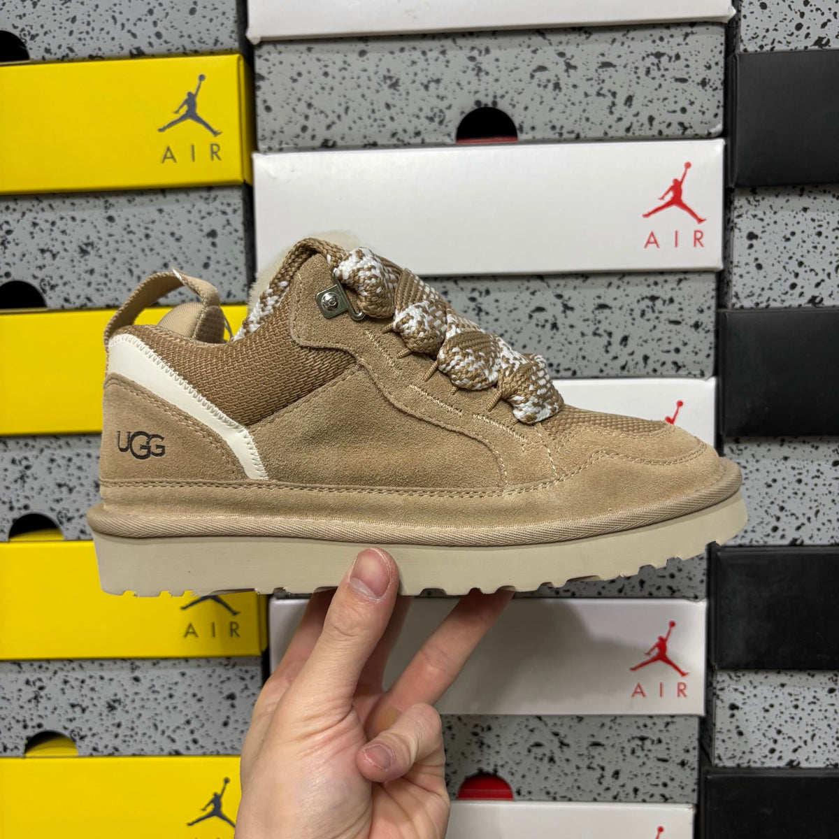UGG Puffer Shoe – Sand (Style 14403211) | Sizes 35–40
