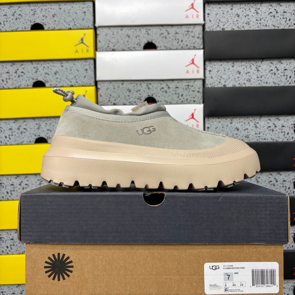 UGG Tasman Low Slipper – Grey/White (Style 4096) | Sizes 39–44