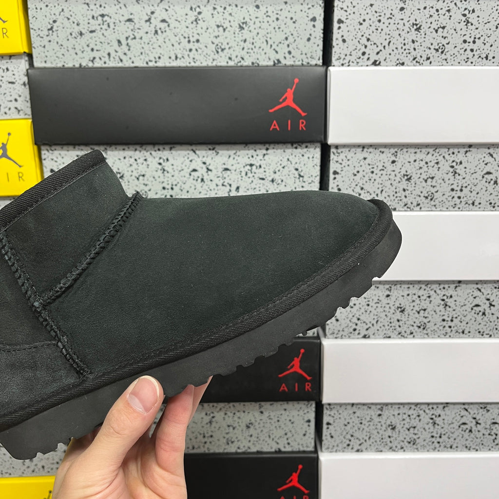 UGG Classic Mini Boot – Black (Style W1116109) | Sizes 35–44