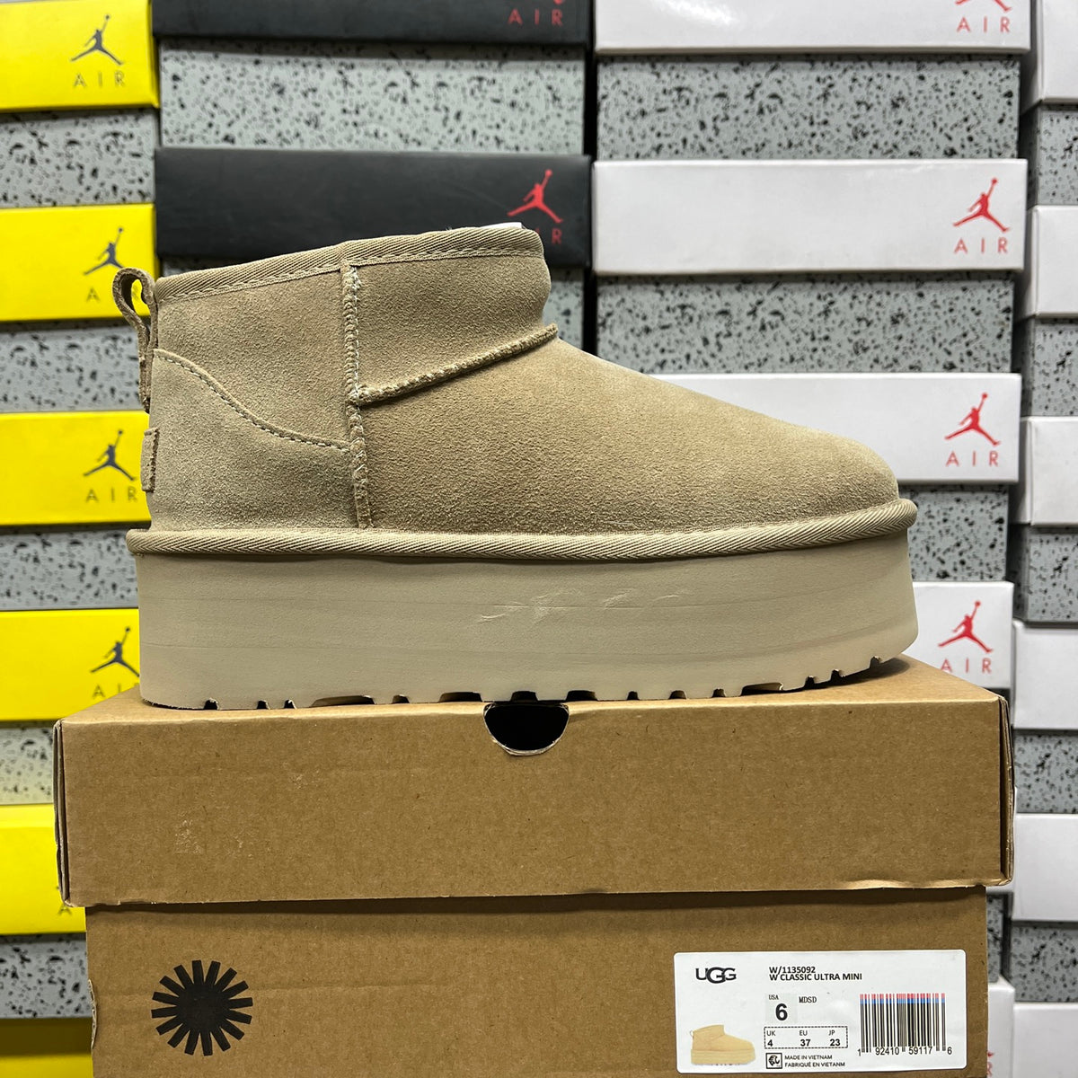 UGG Snow Boot – Mustard Seed, 5cm Heel (Style 1135092) | Sizes 35–40