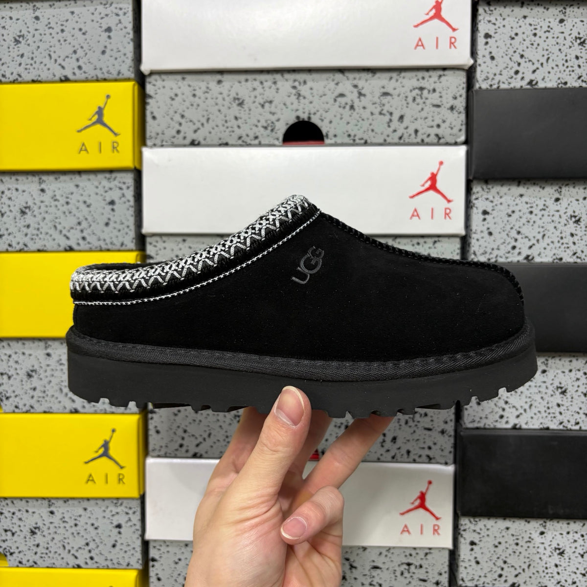 UGG Tazz Ethnic Slipper – Black (Style 5955) | Sizes 35–44