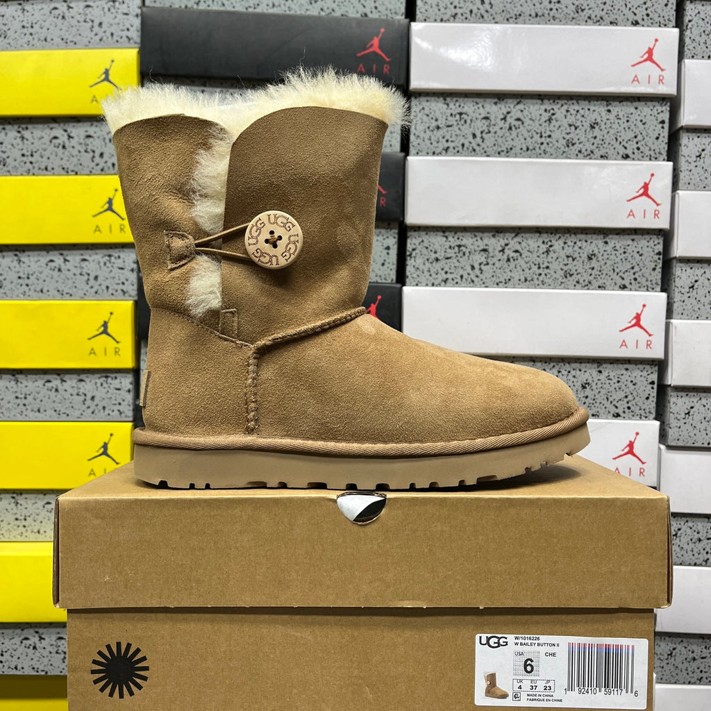 UGG Mid-Calf Snow Boot – Chestnut (Style 1016226) | Sizes 35–40