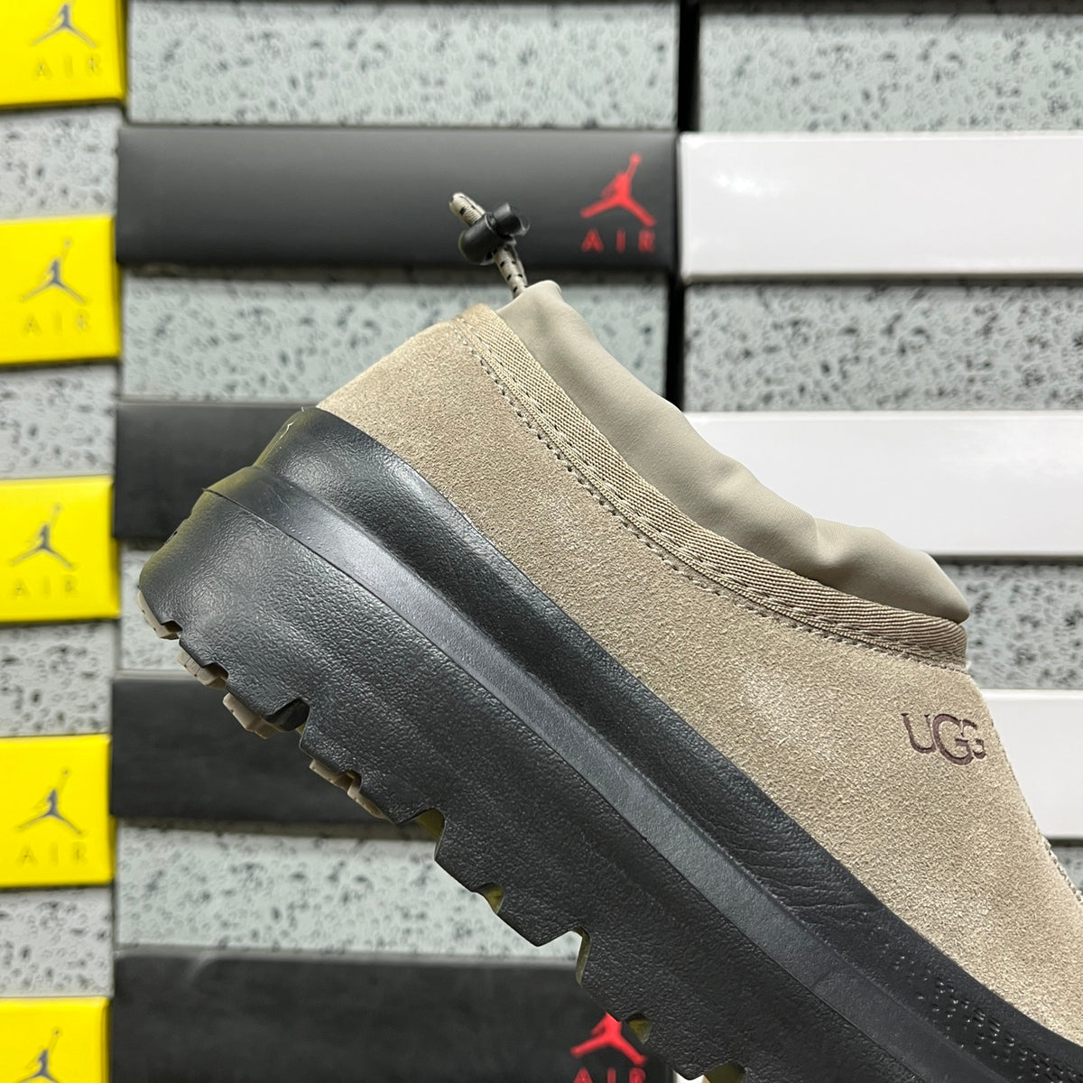UGG Snow Boot – Misty Grey, Black Sole (Style 1144096) | Sizes 35–45