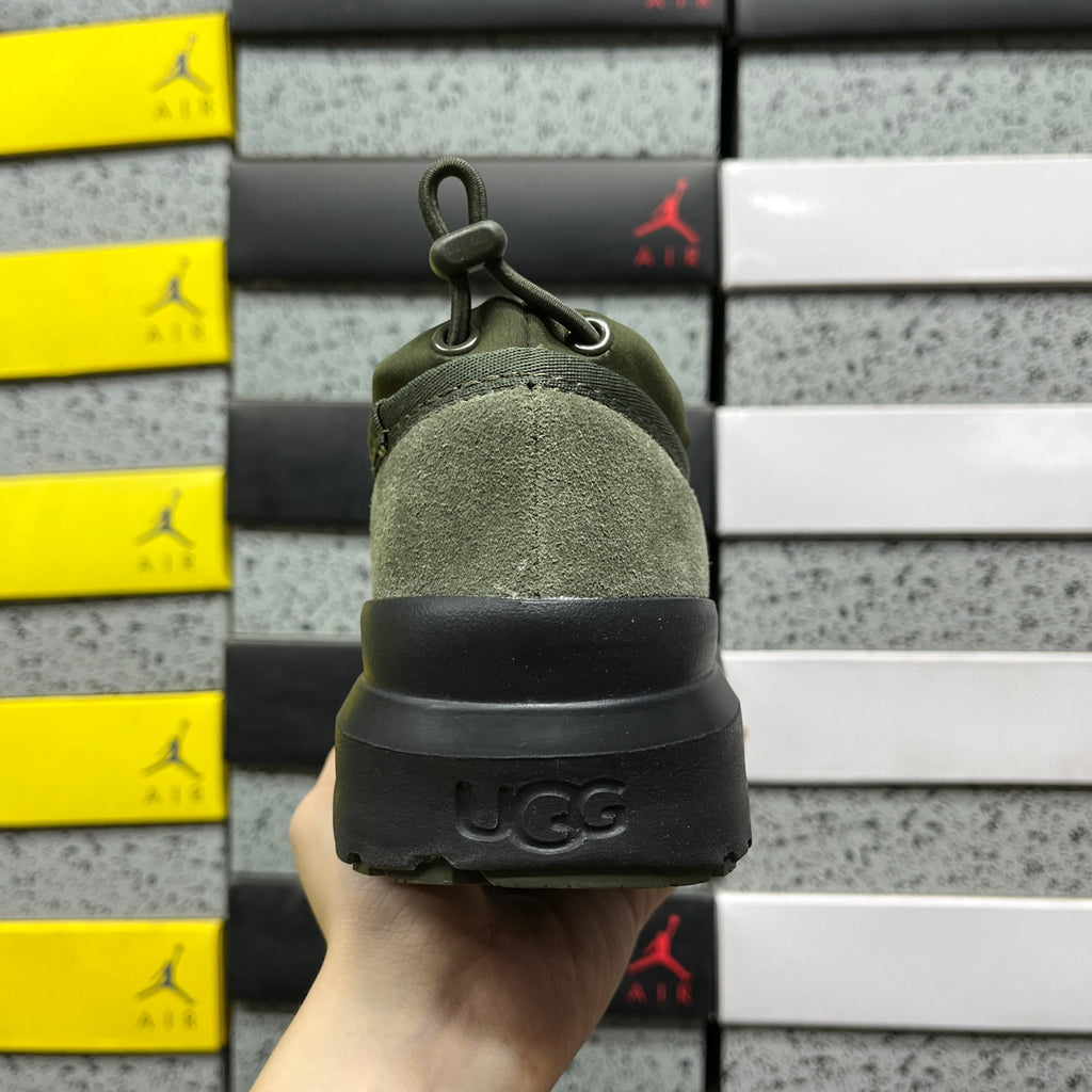UGG Snow Boot – Green, Black Sole (Style 1144096) | Sizes 35–45