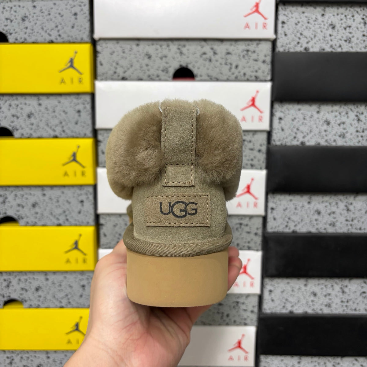 UGG Classic Festive Platform Boot – Brown (Style W1166733) | Sizes 35–40