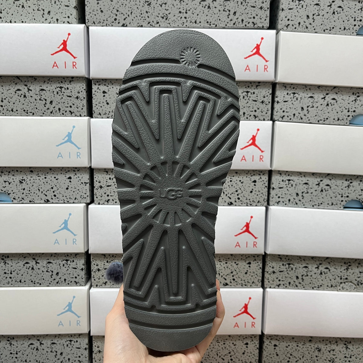 UGG Funkter Boot – Grey (Style 2551) | Sizes 35–40