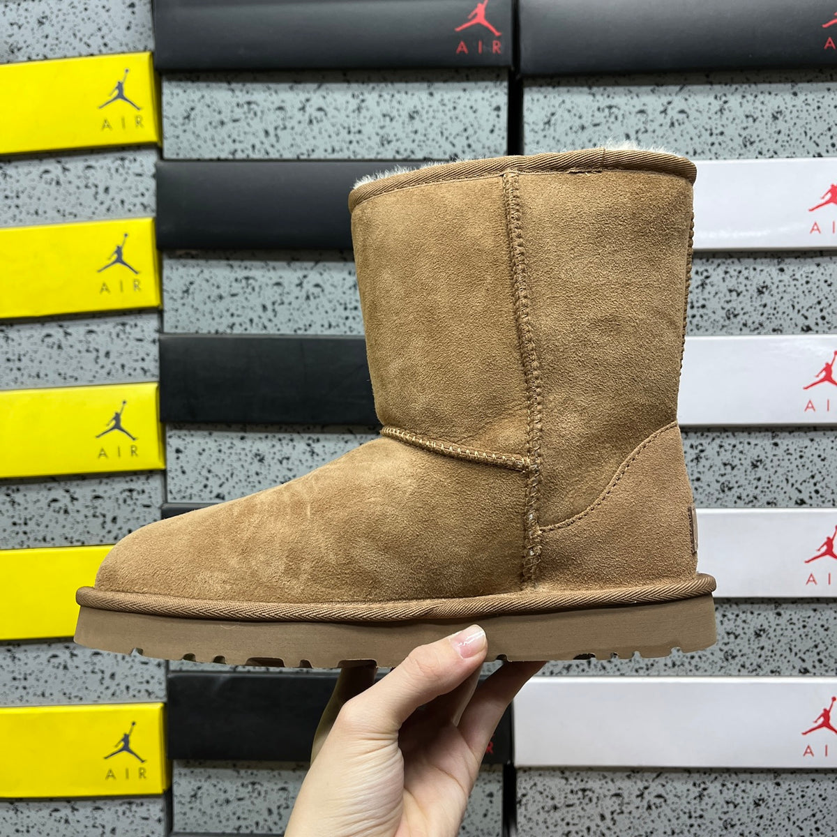 UGG Mid-Calf Snow Boot – Chestnut (Style 1016223) | Sizes 35–40