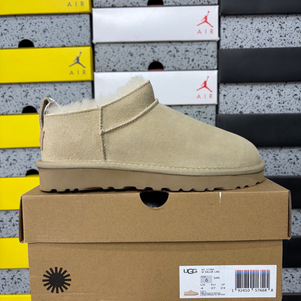 UGG Mini Flat Boot – Sand (Style W1173891) | Sizes 35–40