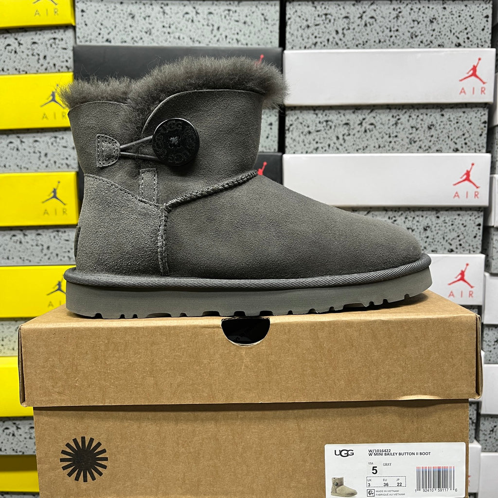 UGG Mid-Calf Snow Boot – Grey (Style 1016422) | Sizes 35–40