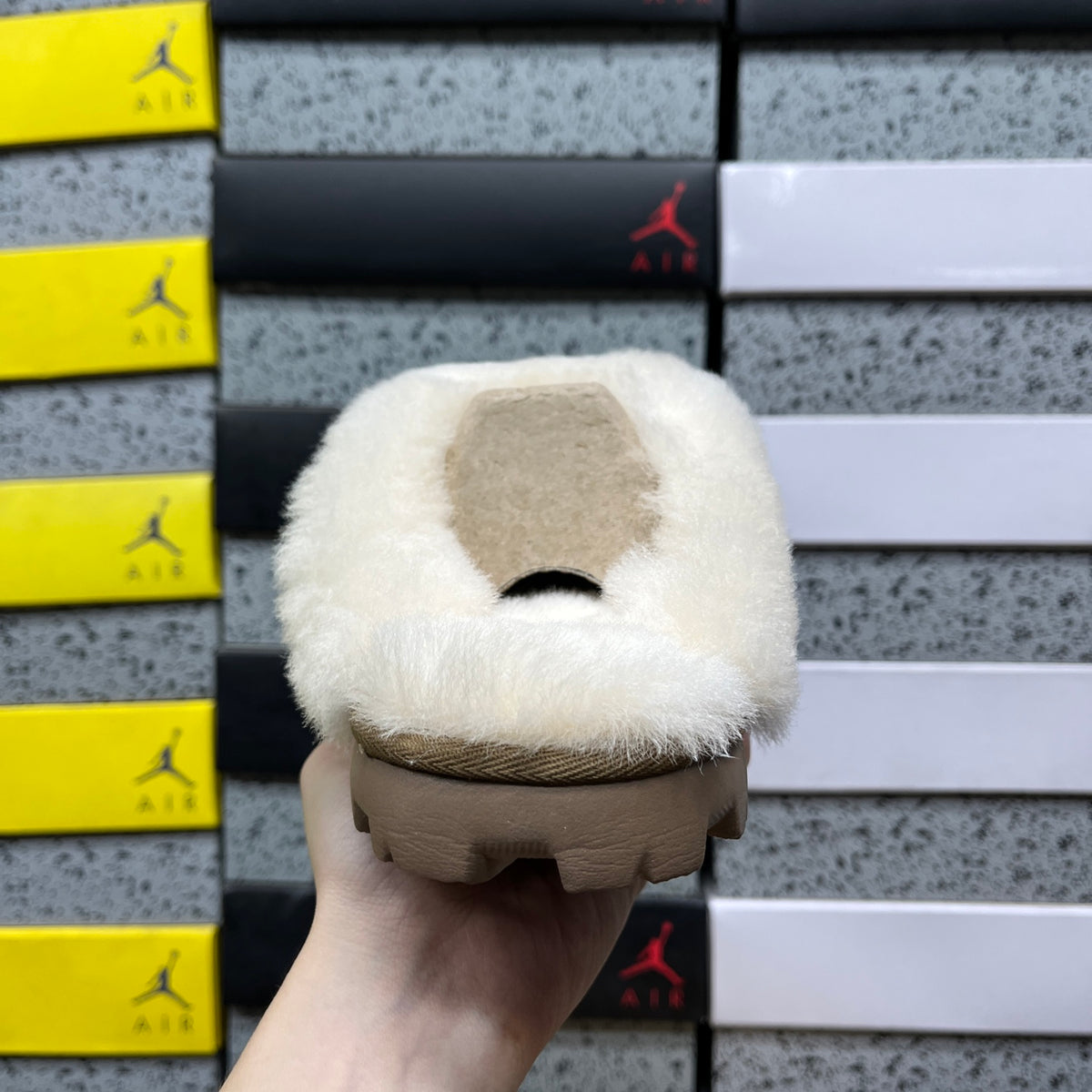 UGG Snow Boot – Light Copper (Style 1180370) | Sizes 35–40