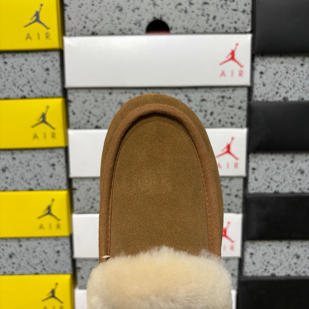 UGG Ansley Moccasin – Chestnut (Style W1171391) | Sizes 35–40