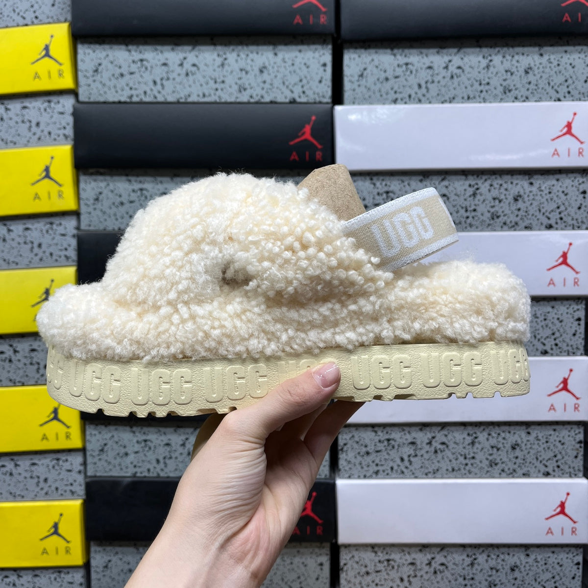 UGG Snow Boot – Cream (Style 1191135) | Sizes 35–40