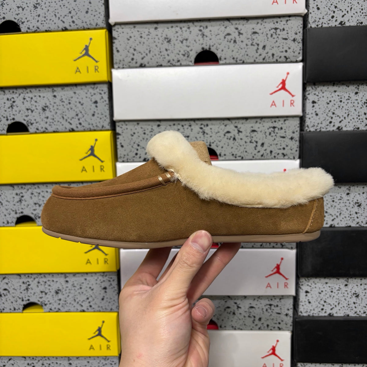 UGG Ansley Moccasin – Chestnut (Style W1171391) | Sizes 35–40