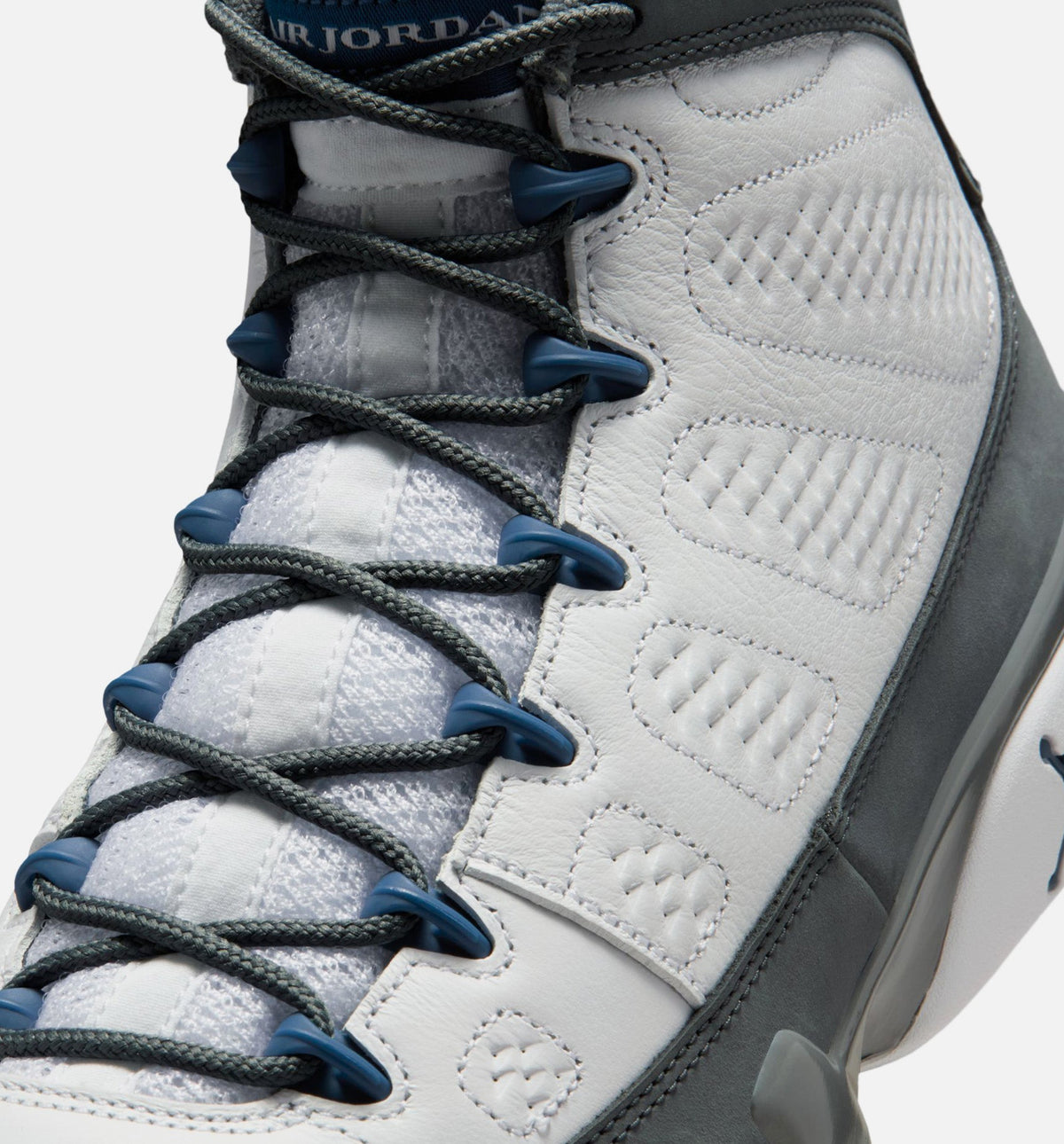Air Jordan 9 Retro Men's Lifestyle Shoe - White/French Blue/Flint Grey