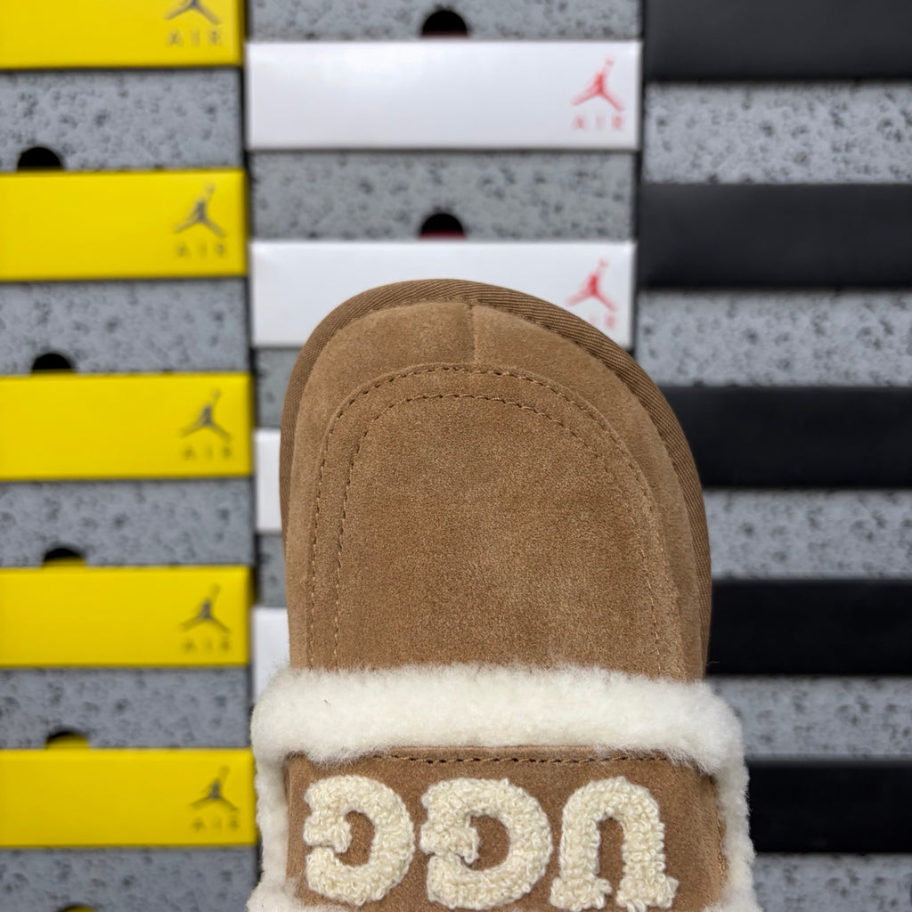 UGG Embroidered Slipper – Chestnut (Style 5095) | Sizes 35–40