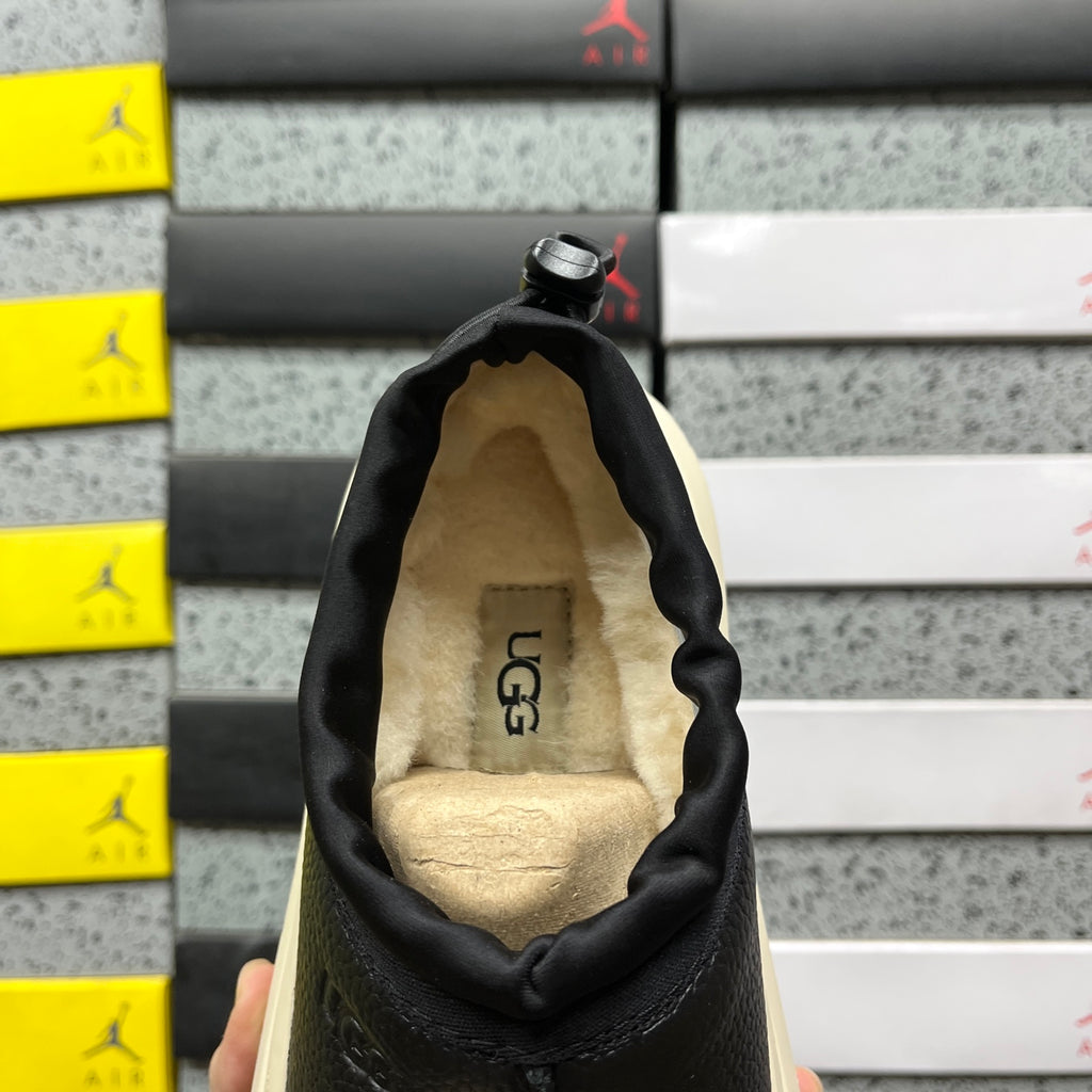 UGG Snow Boot – Leather Black (Style 1158351) | Sizes 35–45