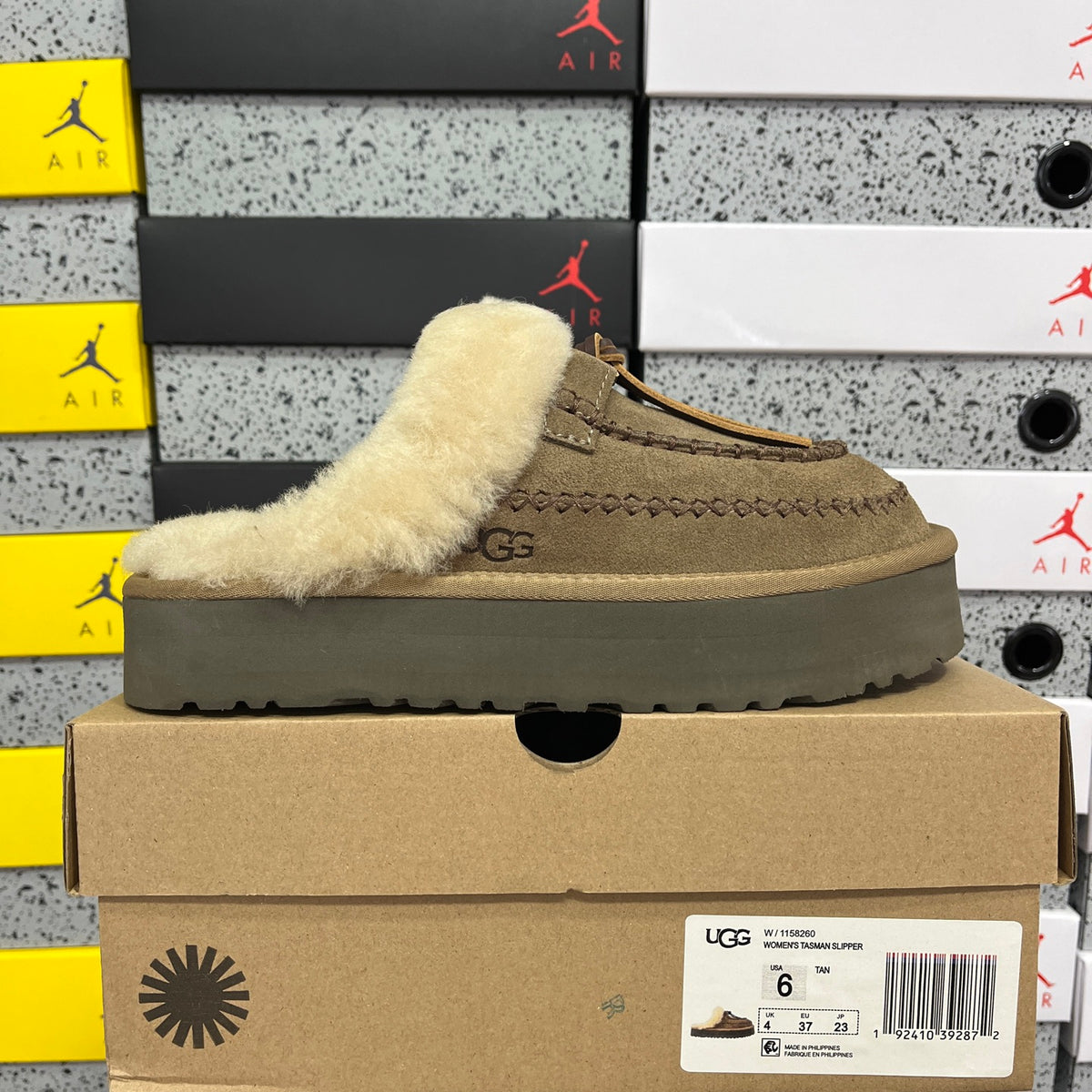 UGG Alpine Slipper – Walnut (Style W1158260) | Sizes 35–40