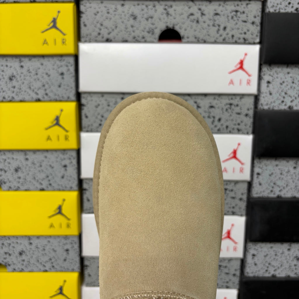 UGG Mini Flat Boot – Sand (Style W1173891) | Sizes 35–40