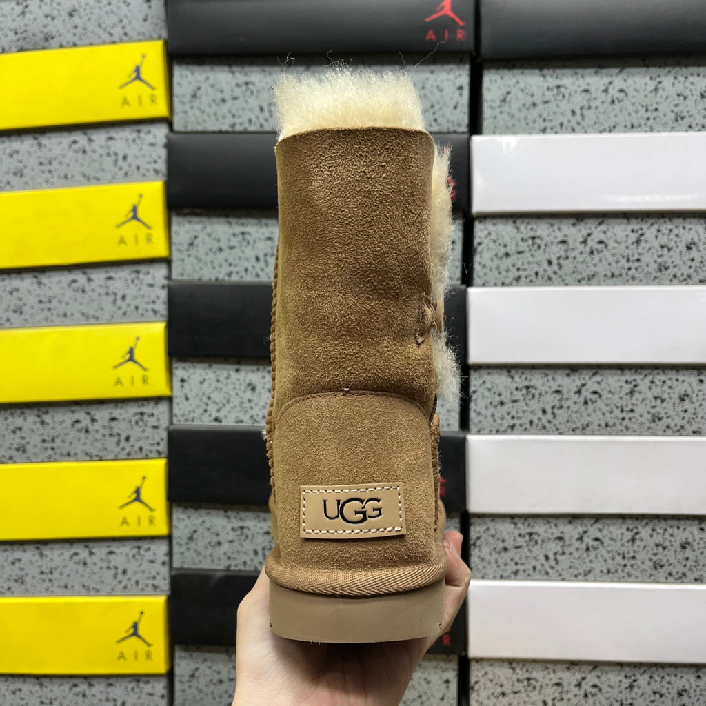 UGG Mid-Calf Snow Boot – Chestnut (Style 1016226) | Sizes 35–40