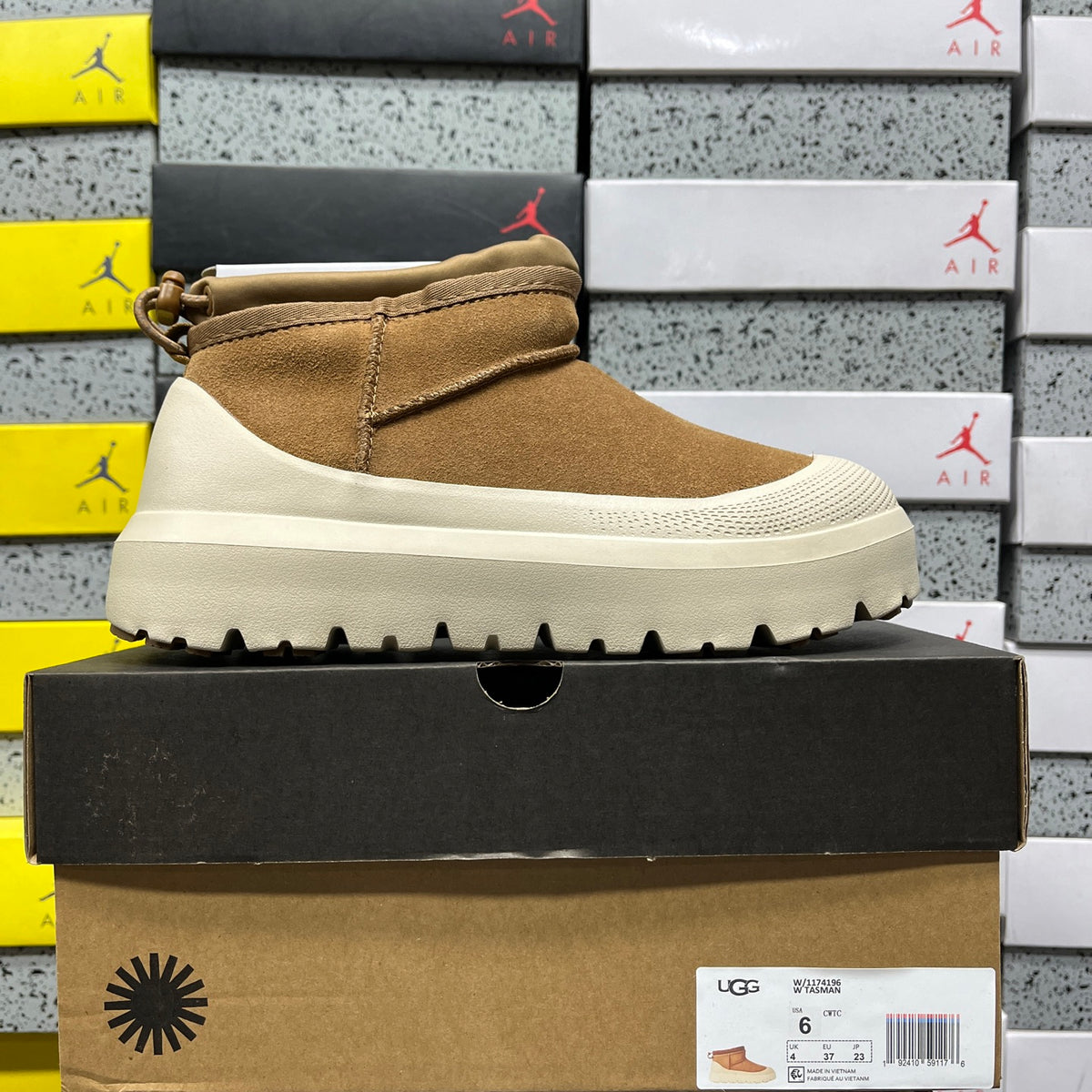UGG Mid-Calf Snow Boot – Chestnut (Style 1114196) | Sizes 35–45