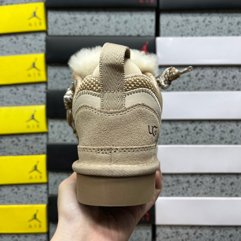 UGG Snow Boot – Sand (Style 1144032) | Sizes 35–44