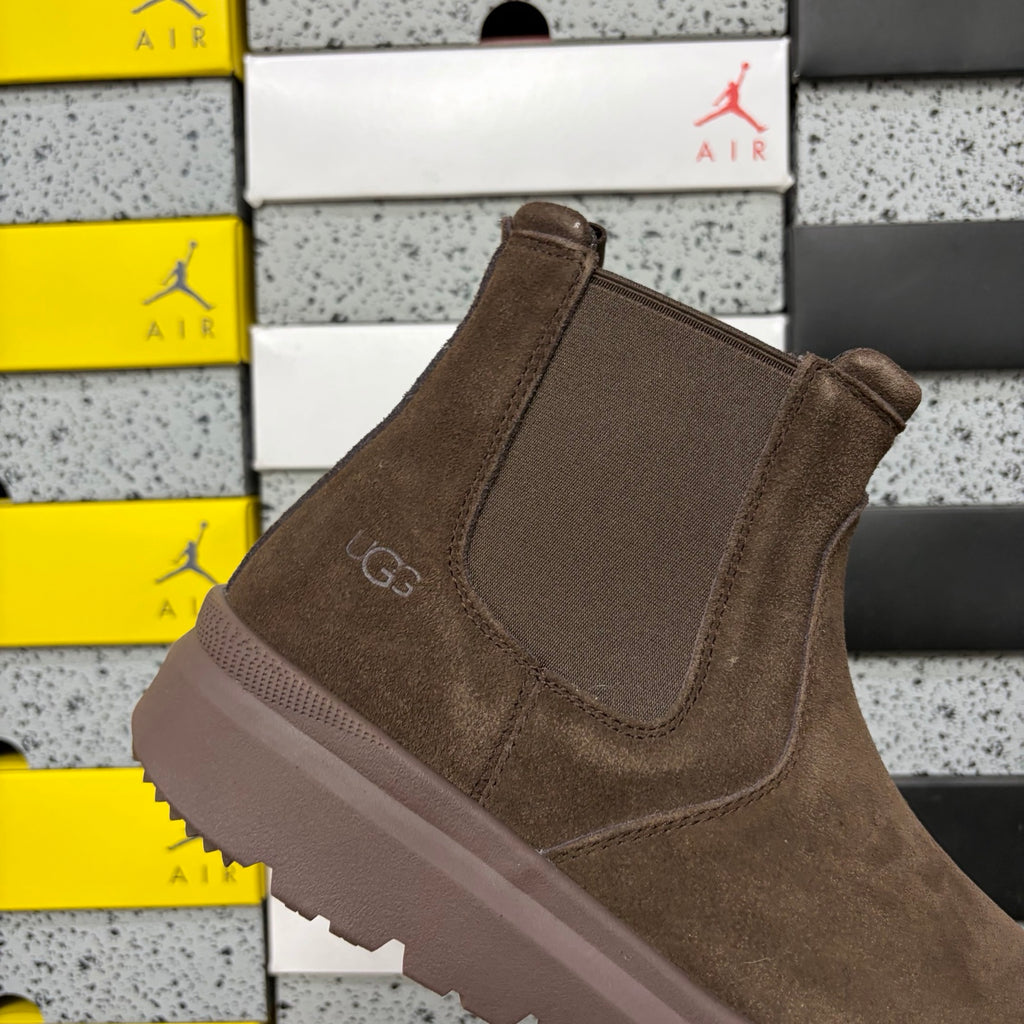 UGG Burleigh Chelsea Boot – Chocolate (Style 2050) | Sizes 39–44