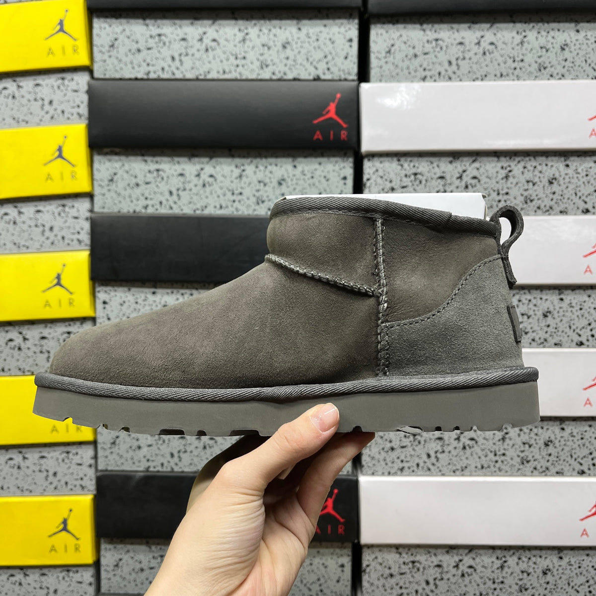UGG Mid-Calf Snow Boot – Grey (Style 1116109) | Sizes 35–40