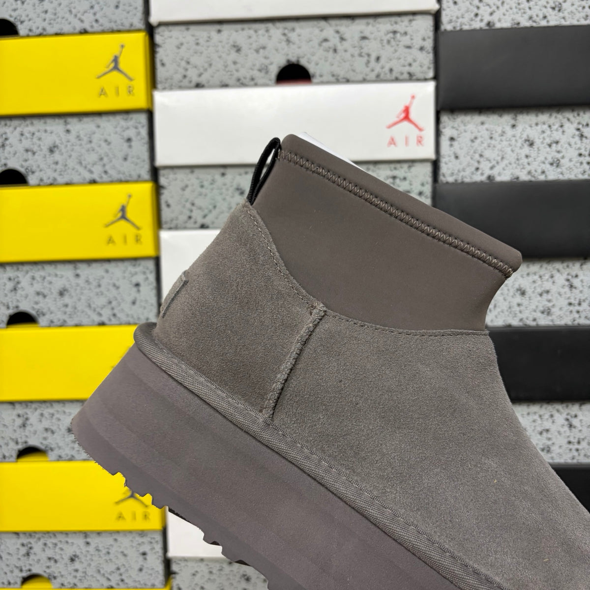UGG Dipper Boot – Thunder Grey (Style 8170) | Sizes 35–40