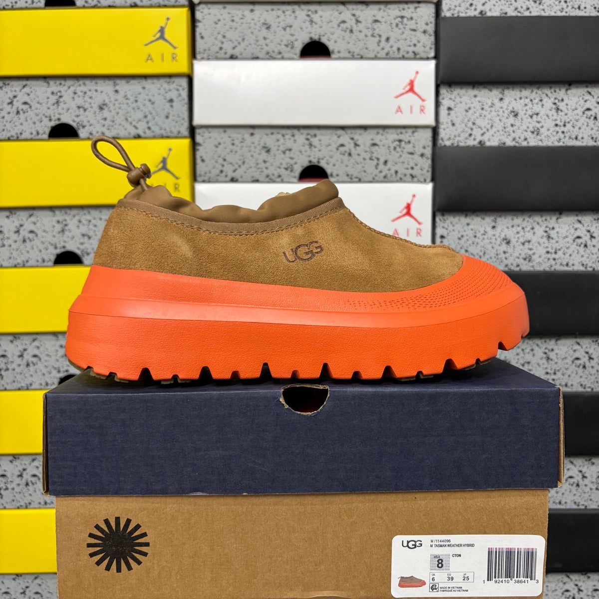 UGG Tasman Low Slipper – Chestnut/Orange (Style 4096) | Sizes 39–44