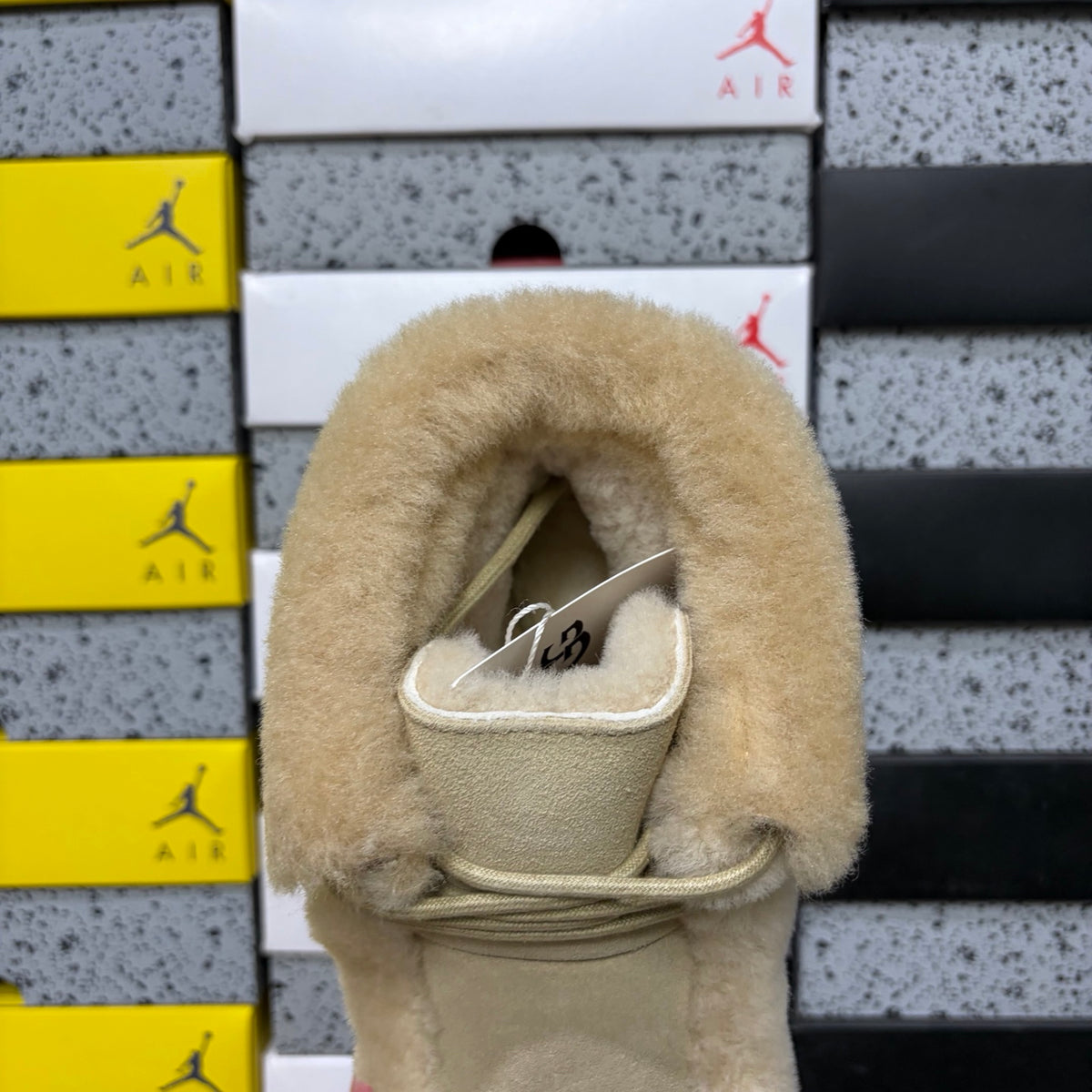 UGG Esme Slipper – Sand (Style W1171532) | Sizes 35–40