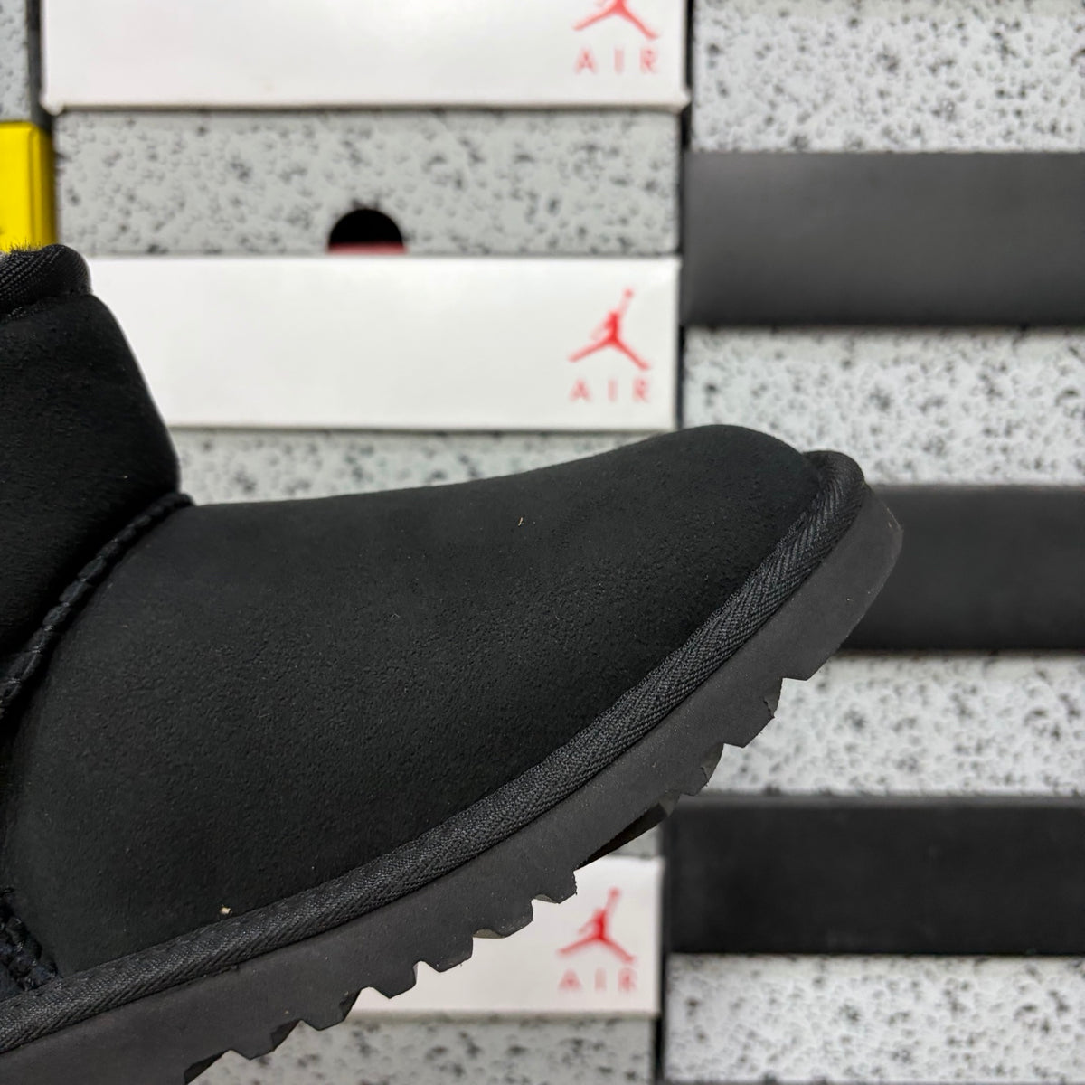 UGG Mid-Calf Boot 6222 – Black | Sizes 35-44