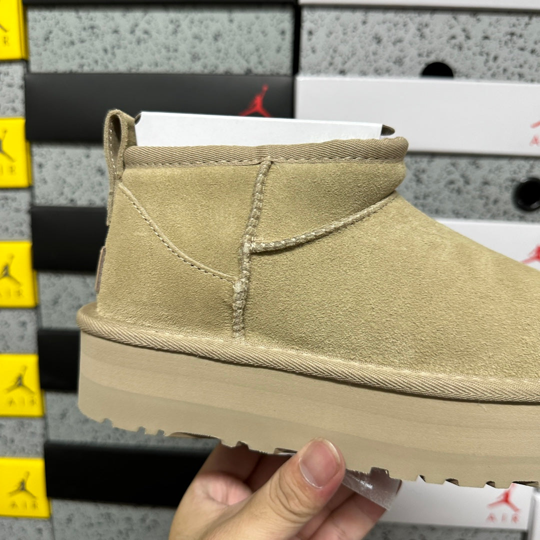 UGG Snow Boots 5092 – Mustard Yellow | 3cm | Sizes 35-40