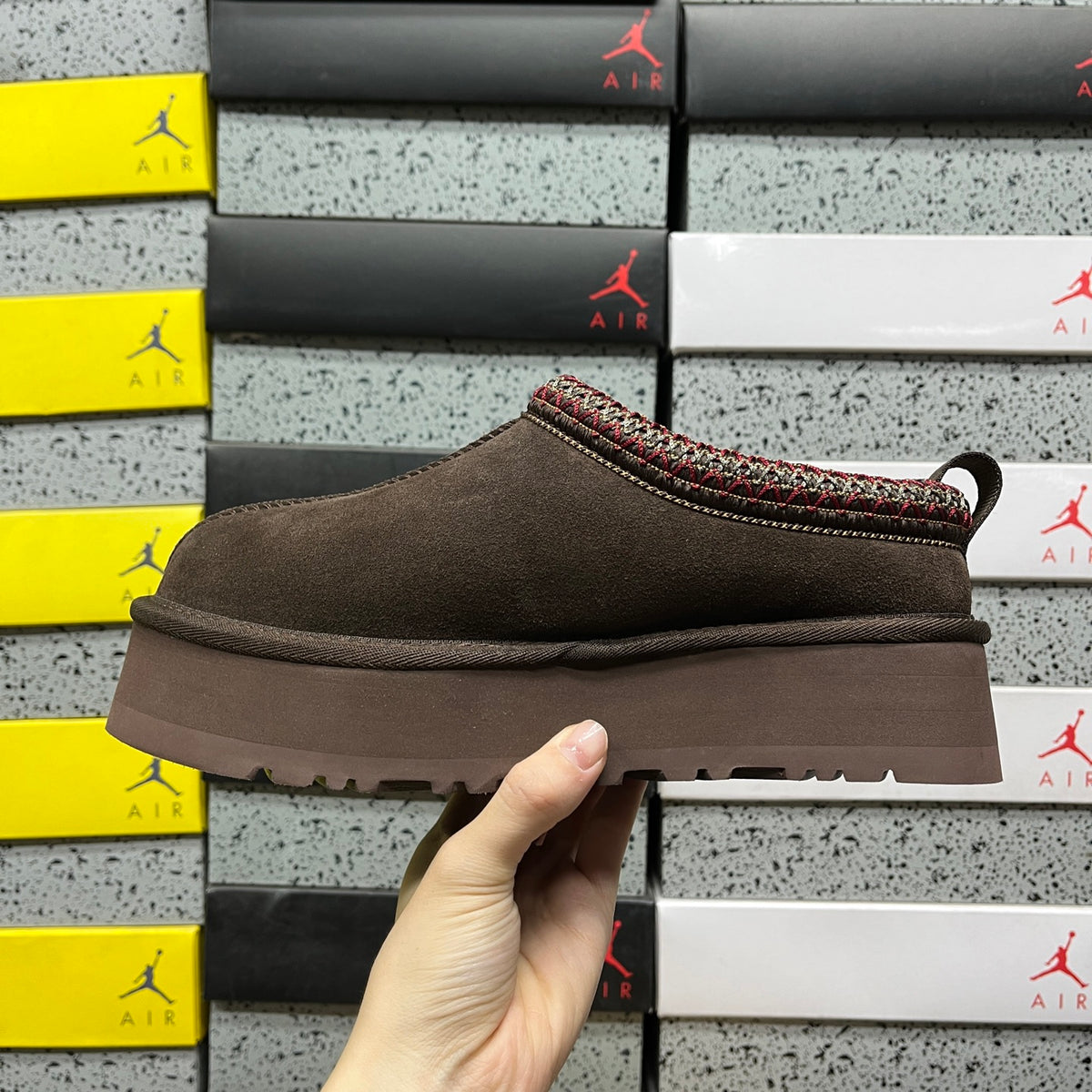 UGG Mid-Calf Snow Boot – Cocoa Brown (Style 1122553) | Sizes 35–40
