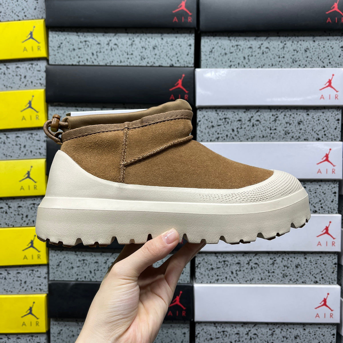 UGG Mid-Calf Snow Boot – Chestnut (Style 1114196) | Sizes 35–45