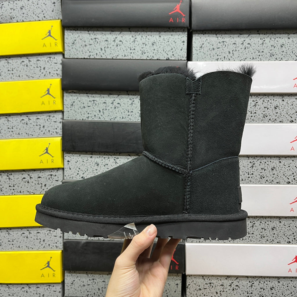 UGG Mid-Calf Snow Boot – Black (Style 1016226) | Sizes 35–40