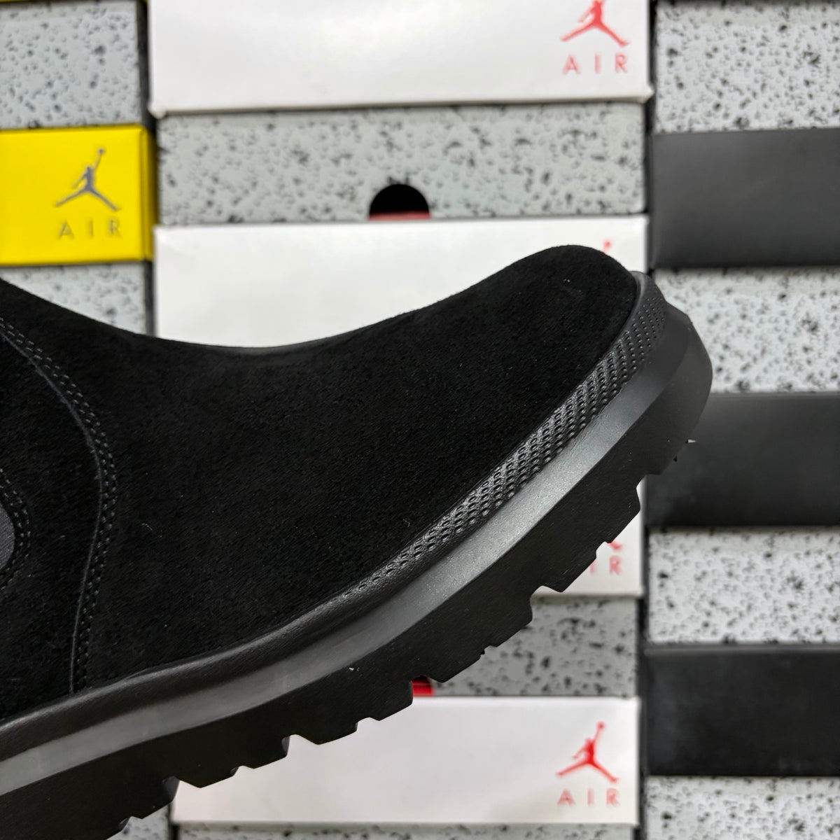 UGG Burleigh Chelsea Boot – Black (Style 2050) | Sizes 39–44