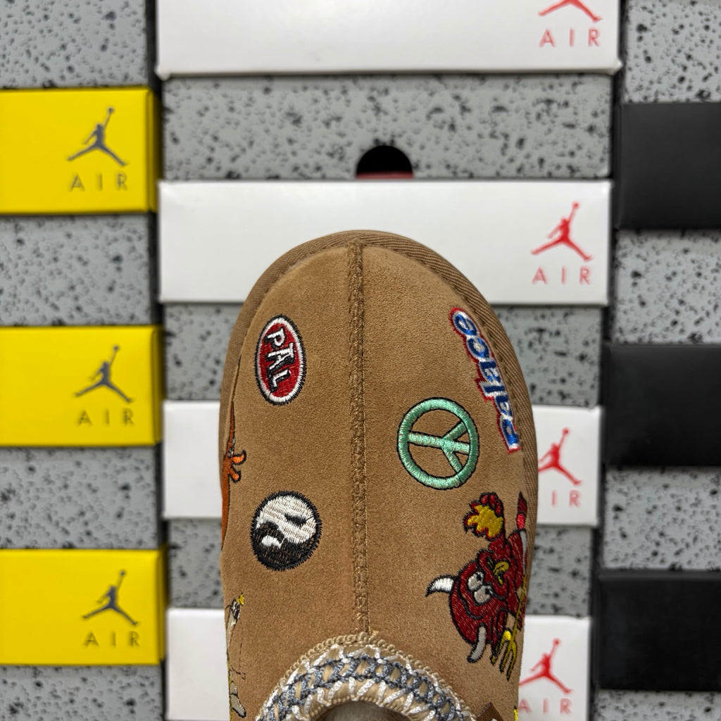 UGG Ethnic Embroidered Boot – Chestnut (Style 2553) | Sizes 36–45