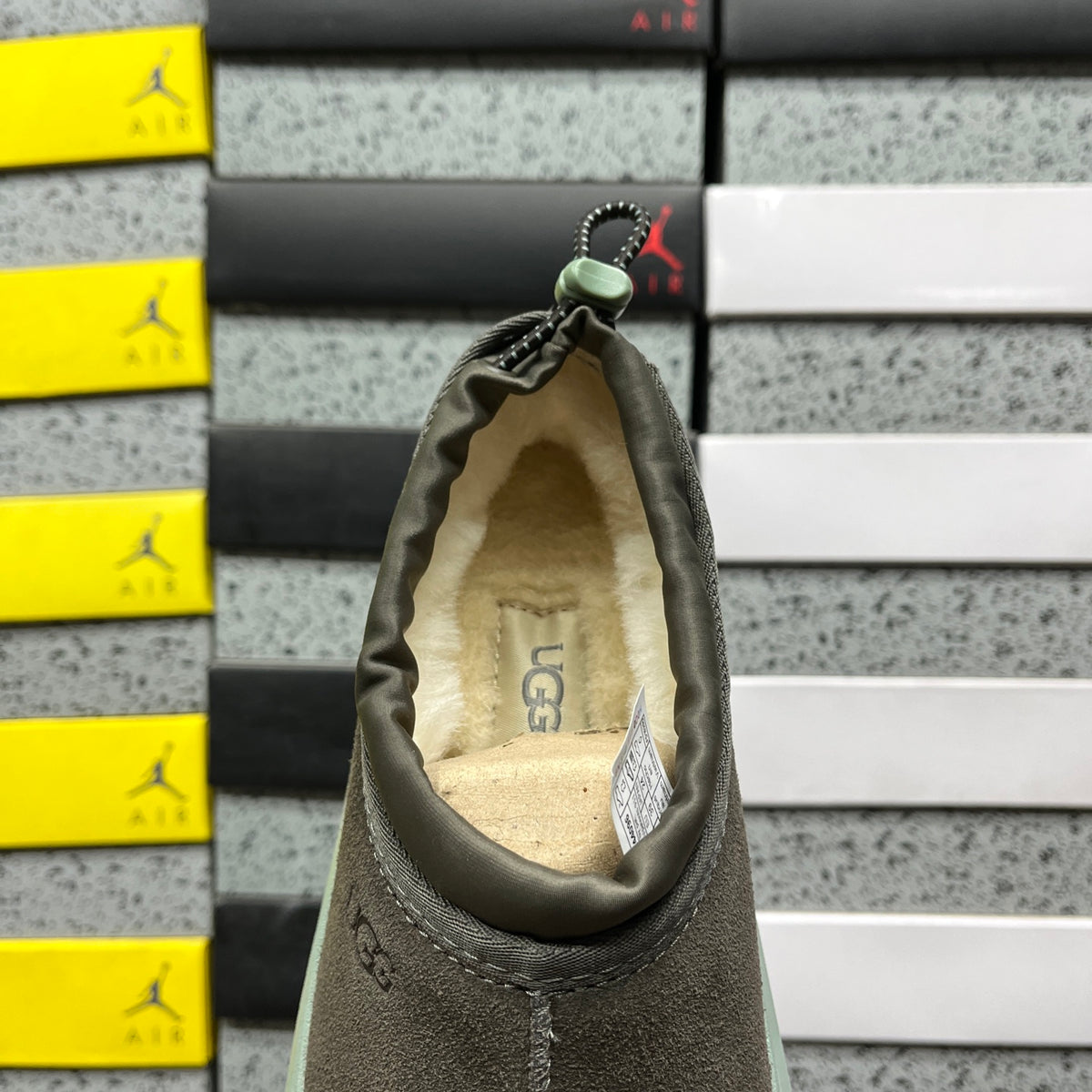 UGG Snow Boot – Mint Green Sole (Style 1144096) | Sizes 35–45
