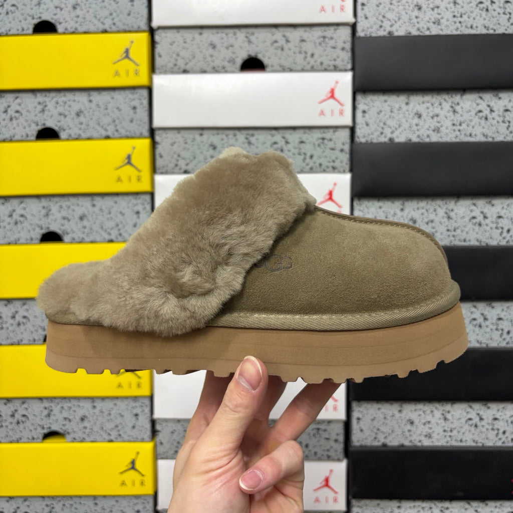 UGG Snow Boots 2550 – Antelope Brown Star Slide | 3cm | Sizes 35-40
