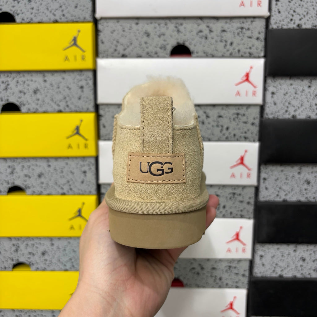 UGG Mini Flat Boot – Sand (Style W1173891) | Sizes 35–40