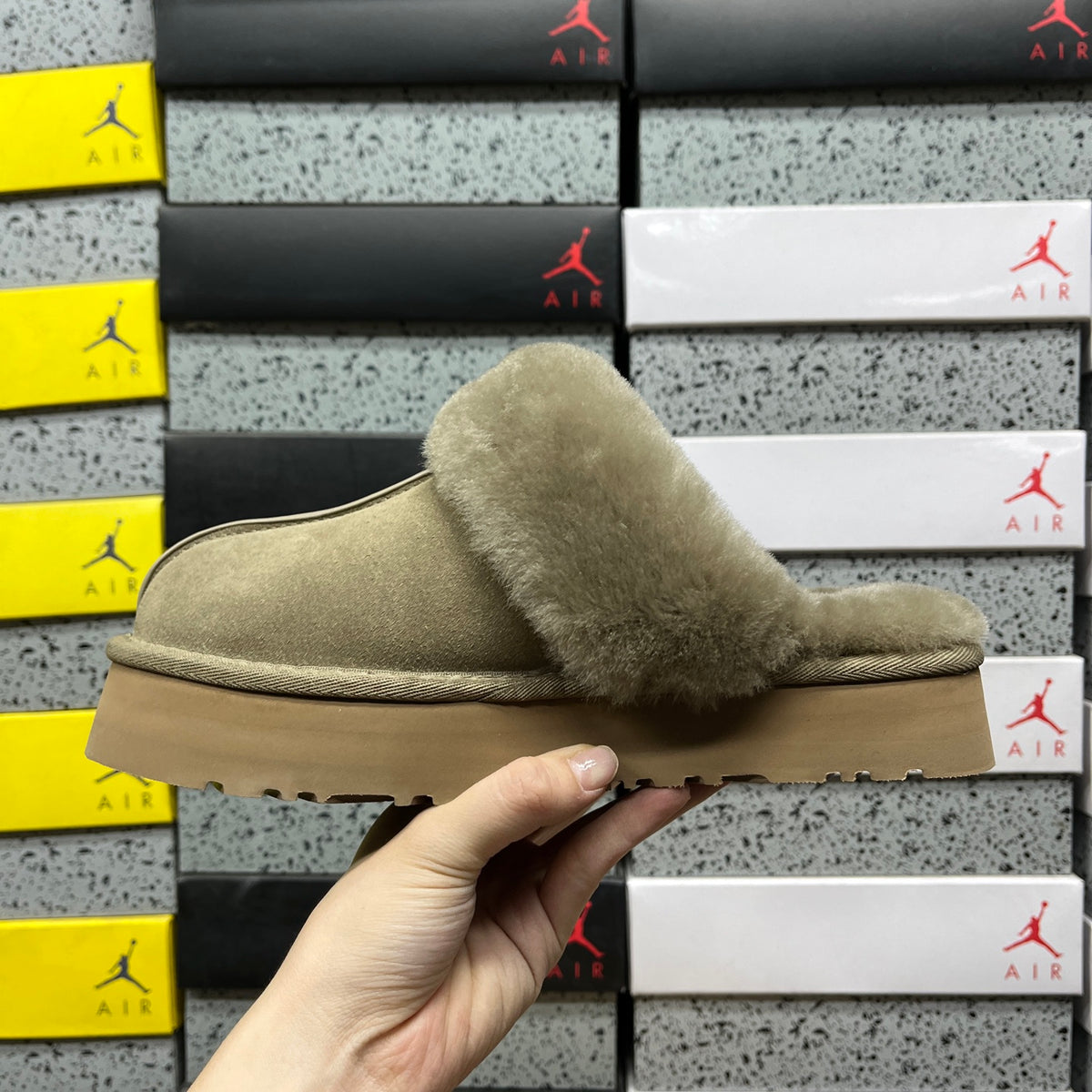 UGG Mid-Calf Snow Boot – Antelope Brown (Style 1122550) | Sizes 35–40