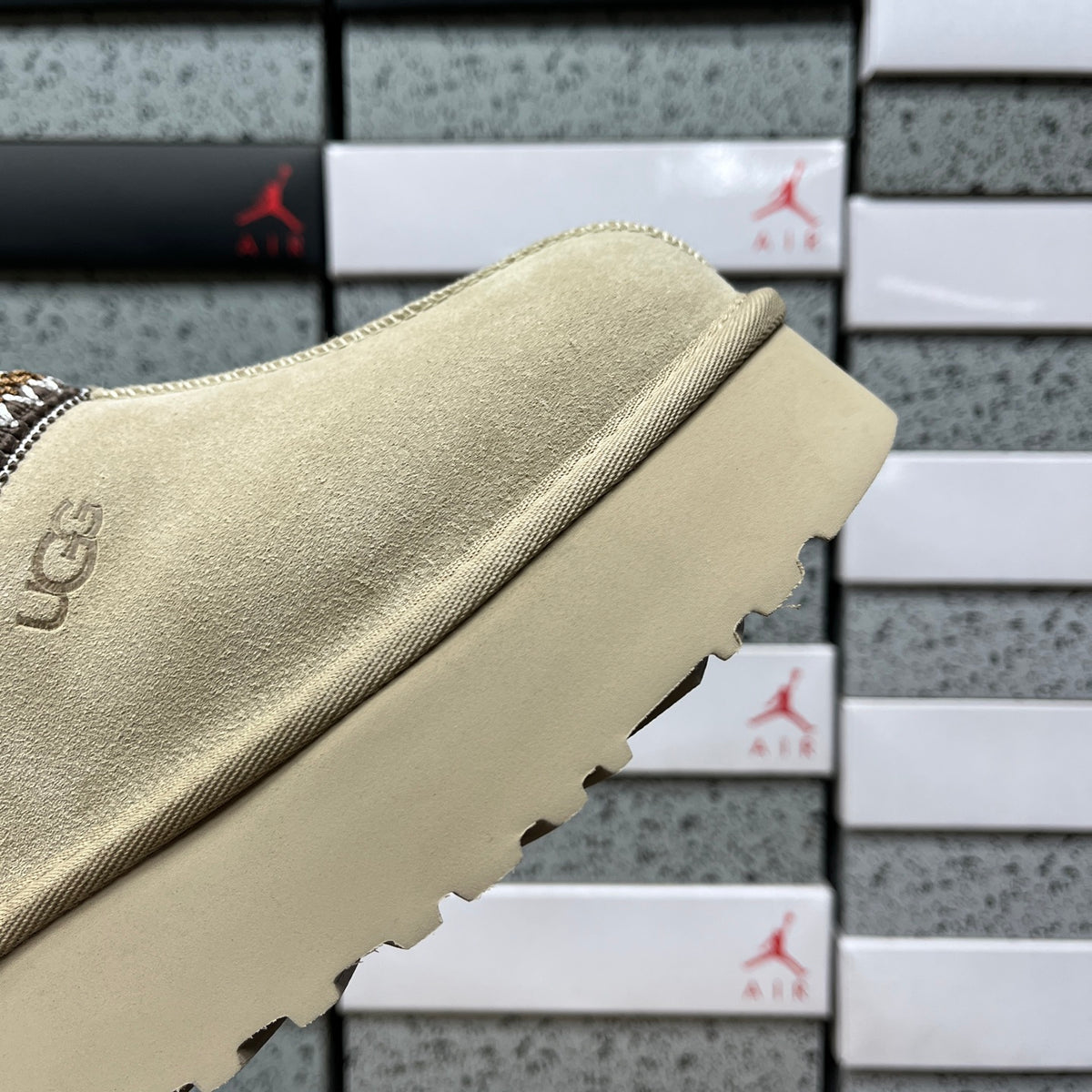 UGG Mid-Calf Snow Boot – Mustard Seed (Style 1122556) | Sizes 35–41