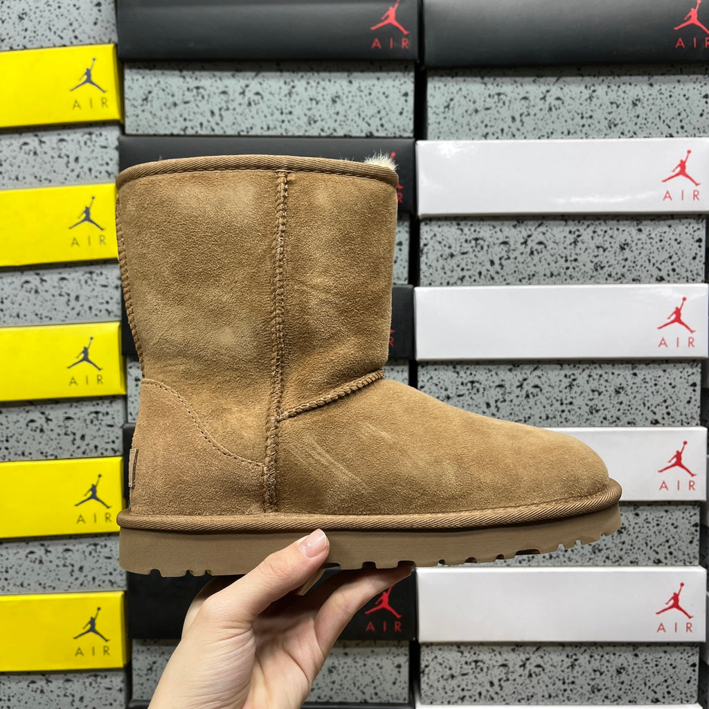UGG Mid-Calf Snow Boot – Chestnut (Style 1016223) | Sizes 35–40